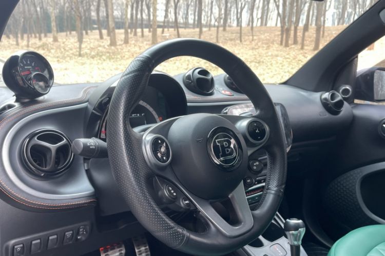 Used  fortwo 2015 1.0L 52 kW Hardtop Passion Edition
