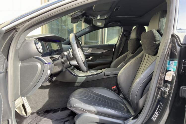 Used Mercedes-Benz CLS 2021 CLS 300 Luxury Model
