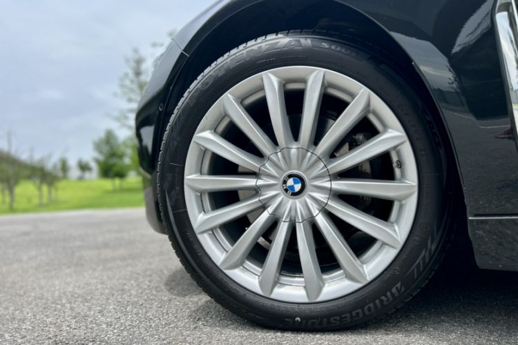 Used BMW 7 Series 2021 730Li Luxury Package
