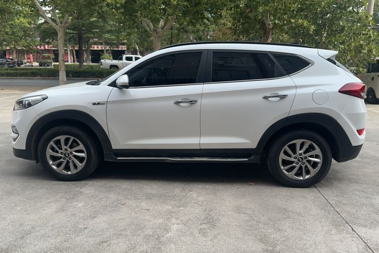 Used Hyundai Tucson 2015 1.6T Dual-Clutch Two-Wheel-Drive Smart Model
