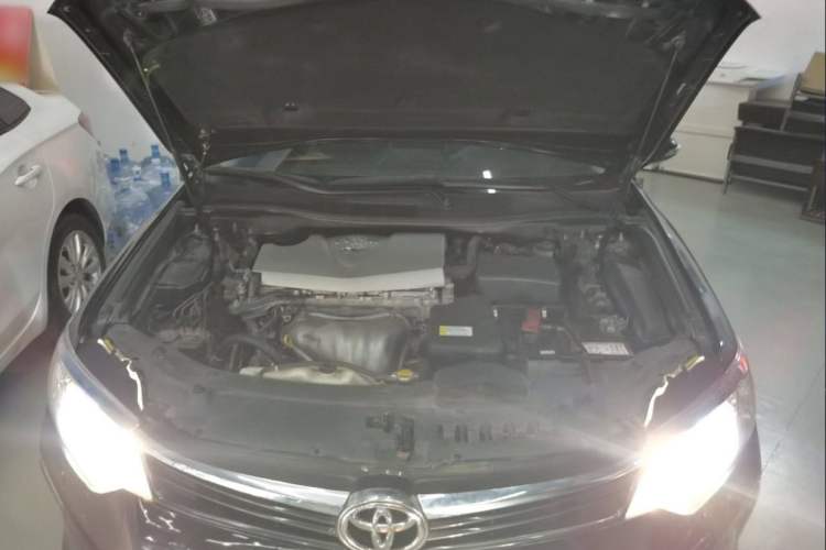 Used Toyota Camry 2016 2.0G 10th Anniversary Luxury Edition
