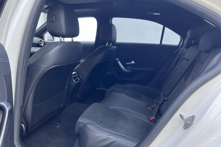 Used Mercedes-Benz A-Class 2021 A 200 L Sport Sedan Fashion Model
