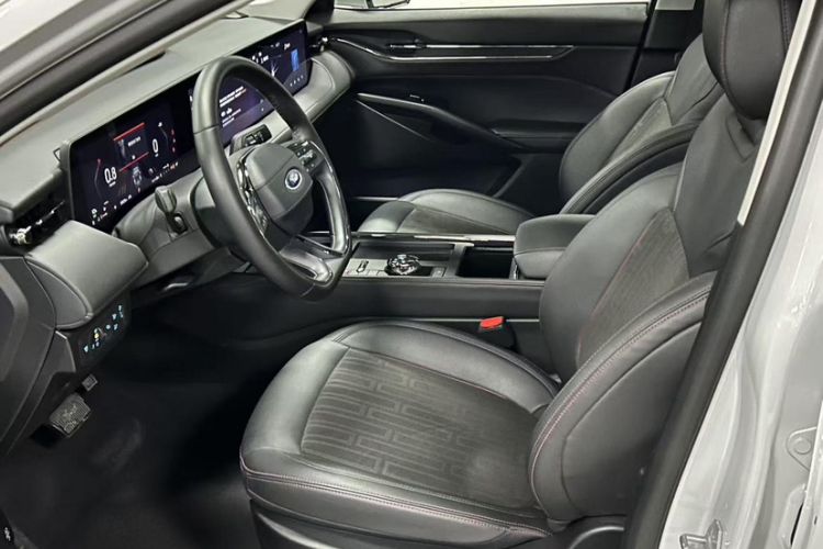 Used Ford Mondeo 2023 EcoBoost 180 Luxury Model
