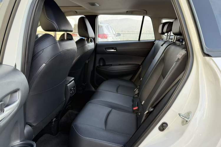 Used Toyota FRONTLANDER 2022 2.0L CVT Luxury Edition
