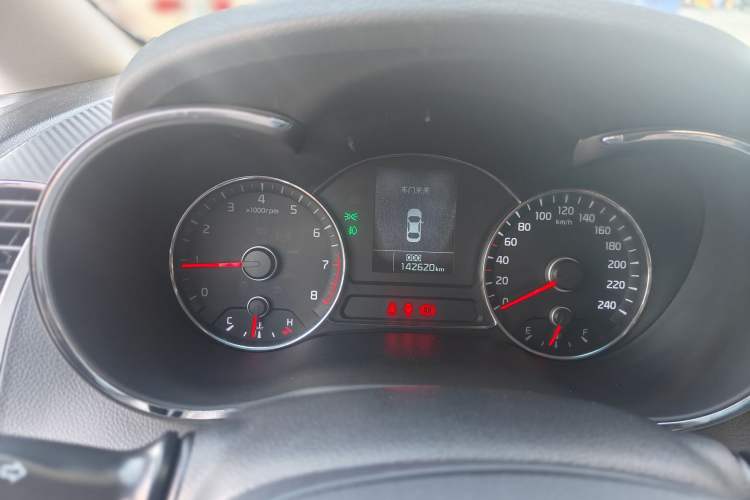 Used Kia K3 2013 1.6L Manual GL
