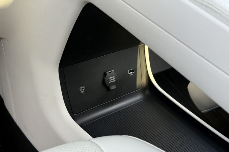 Used  E5 2024 530km Starship Edition
