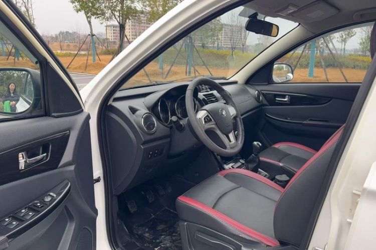 Used HYOSOW S3 2014 1.5L Luxury Version China IV Emission Standard