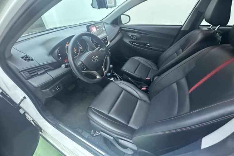 Used Toyota YARiS L 2022 X-Trail 1.5L CVT Luxury PLUS Edition
