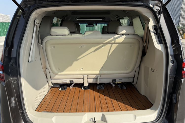 Used Buick GL8 2020 Land Business Class 652T Premium Model
