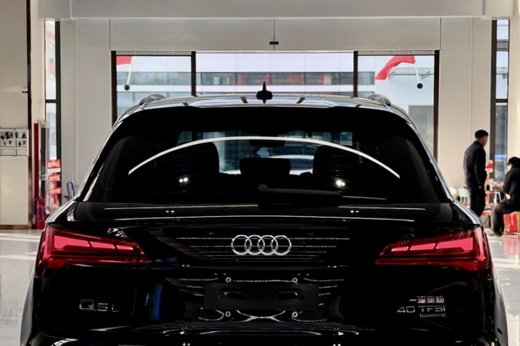 Used Audi Q5L 2023 40T Luxury Dynamic Model