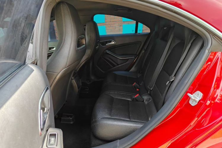 Used Mercedes-Benz GLA 2015 GLA 200
