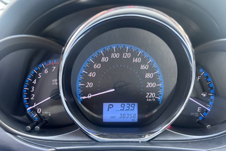 Used Toyota YARiS L 2016 Revised 1.5E CVT Charming Edition
