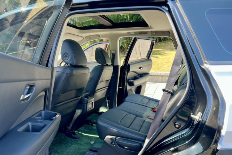 Used Nissan Terra 2024 380 VC-TURBO Two-Wheel Drive Smart Edition 7-Seater
