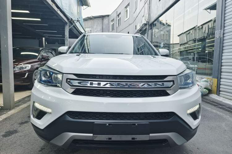 Used Changan CS75 2017 Shangkui Edition 1.5T Automatic Fengyue Model
