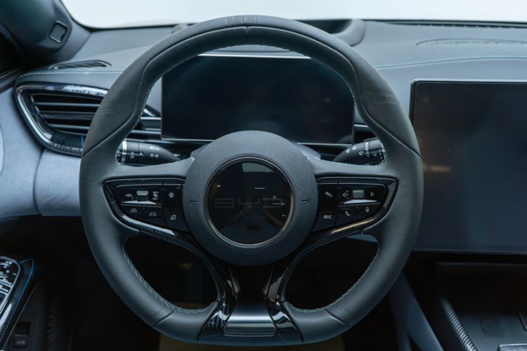 Used BYD Seal 2022 650 km All-Wheel-Drive Performance Version
