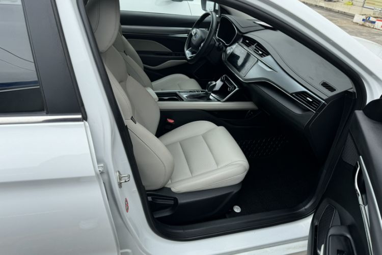 Used Geely Auto Binray 2018 14T CVT Binyi Edition
