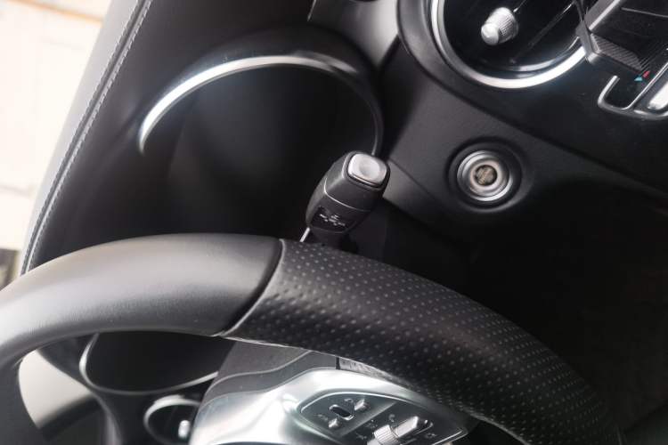 Used Mercedes-Benz C-Class 2020 C 200 L Fashion Edition Sport Version
