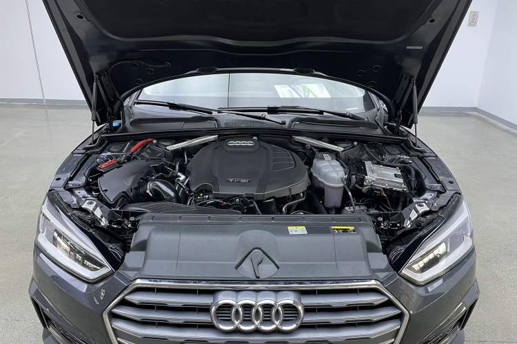 Used Audi A5 2020 Coupe 40 TFSI Fashion Edition China VI Emission Standard