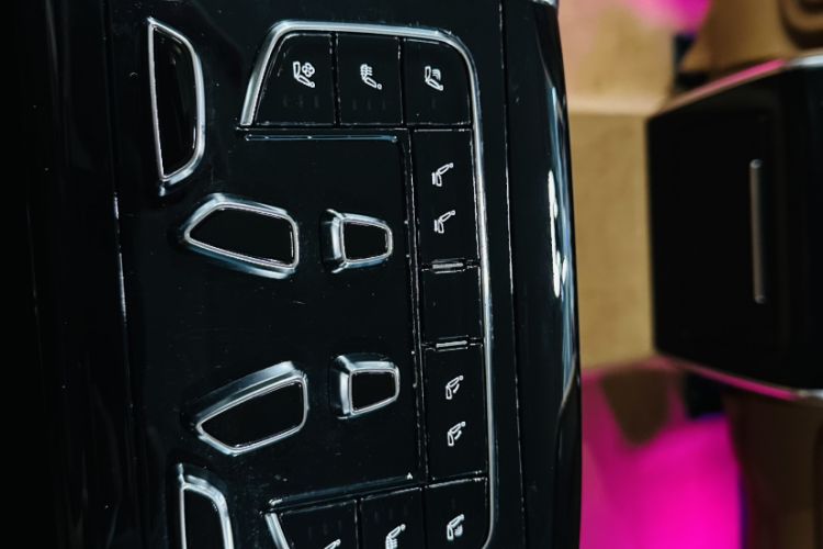 Used Hongqi H9 2020 Revised Version 2.0T Smart Connect Flagship Edition
