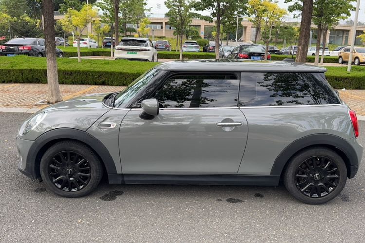 Used  MINI 2021 1.5T ONE PLUS
