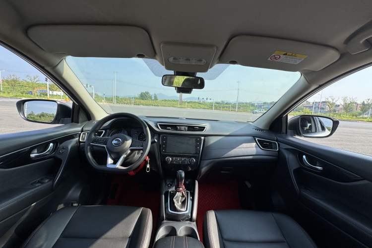 Used Nissan Qashqai 2021 2.0L CVT Smart Enjoyment Version
