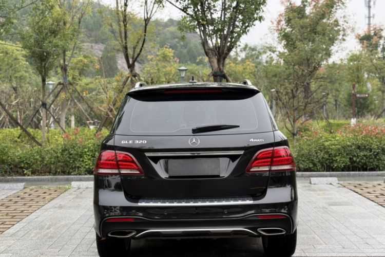 Used Mercedes-Benz GLE 2018 GLE 320 4MATIC Luxury Collection Edition
