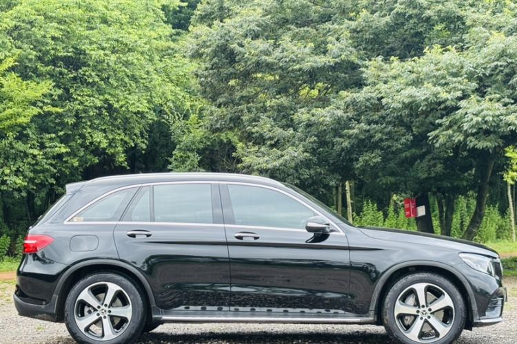 Used Mercedes-Benz GLC 2018 Facelift GLC 260 4MATIC Luxury Edition