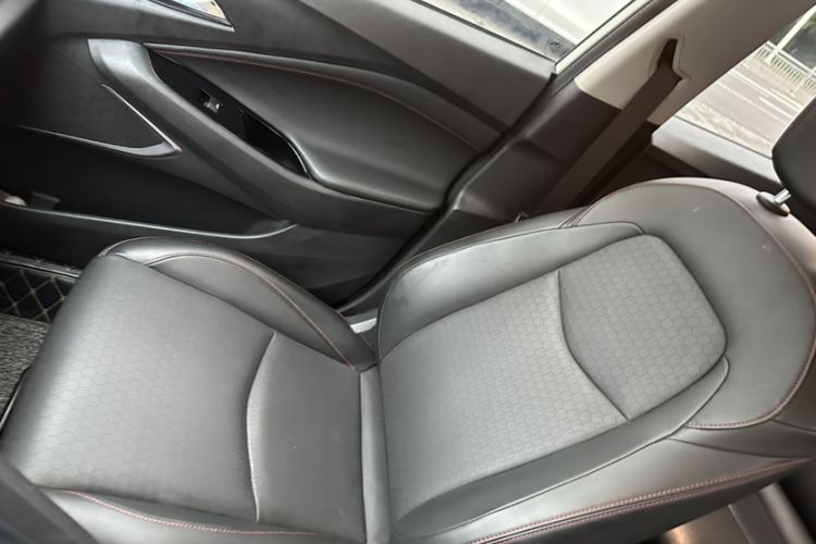 Used Chevrolet Orlando 2019 Redline 530T Automatic Enjoyment Version (5+2 Seating) China VI
