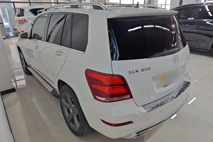 Used Mercedes-Benz GLK-Class 2013 Facelift GLK 300 4MATIC Fashion Edition
