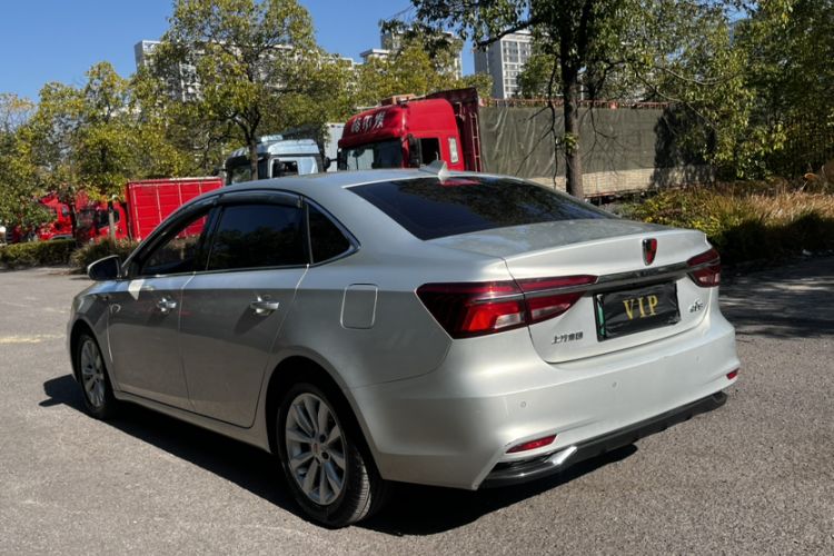 Used Roewe i6 New Energy 2017 45T Hybrid Connect & Smart Enjoyment Edition