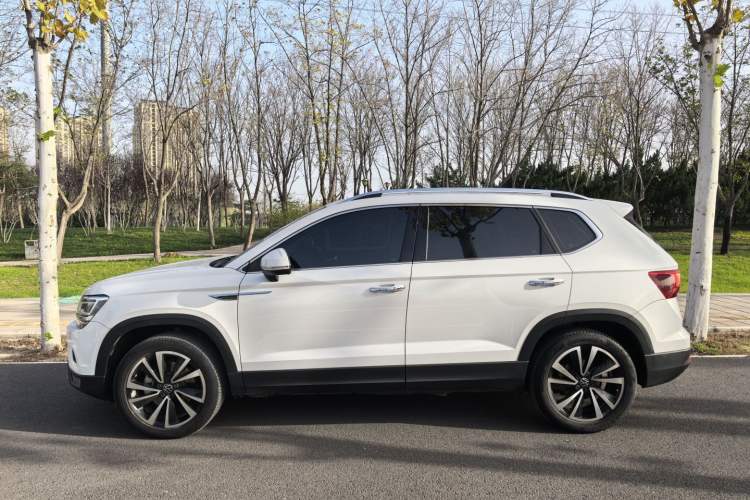 Used Volkswagen Tharu 2021 280TSI Two-Wheel-Drive Luxury Plus Edition