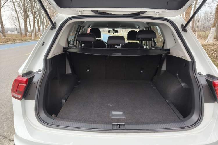 Used Volkswagen Tiguan L 2022 330TSI Automatic Two-Wheel Drive Comfort Edition
