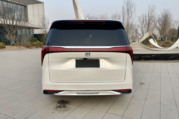 Used Buick Century 2023 2.0T Six-Seater Yinshi Edition
