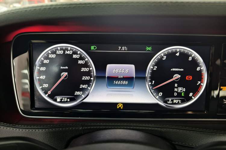 Used Mercedes-Benz S-Class 2014 S 320 L Business Model
