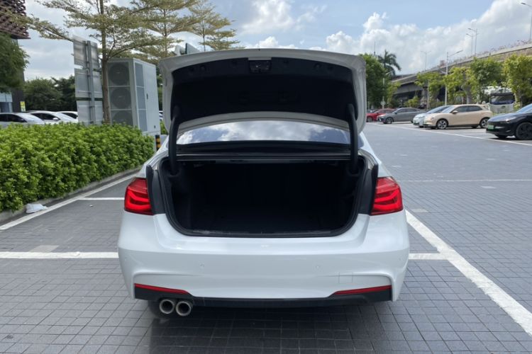 Used BMW 3 Series 2018 320i M Sport Package
