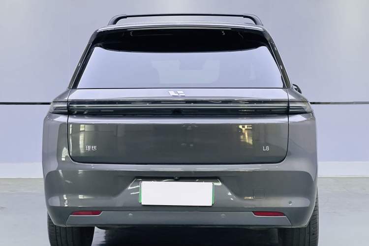 Used Li Auto L8 2023 Pro Model
