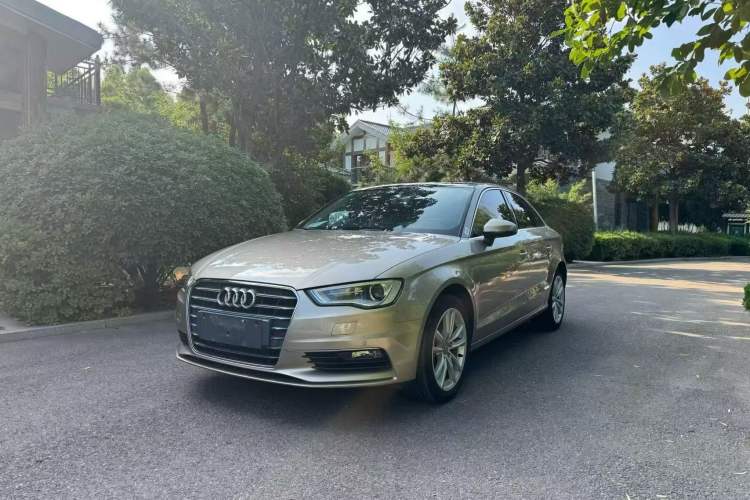 Used Audi A3 2015 Limousine 35 TFSI Millionth Anniversary Comfort Model
