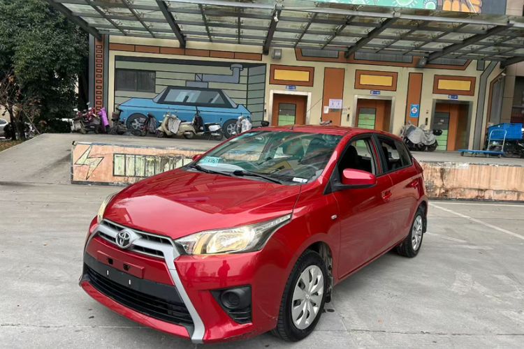 Used Toyota YARiS L 2015 1.5E Automatic Charm Edition