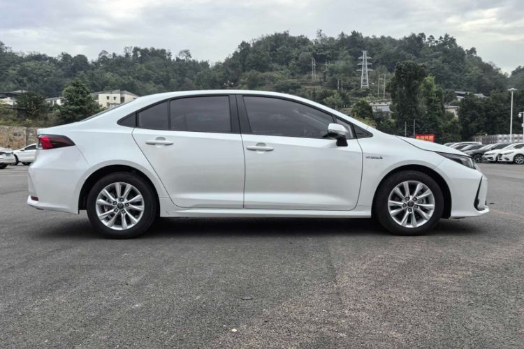 Used Toyota Corolla 2023 1.8L Smart Electric Hybrid Dual-Motor Elite Edition
