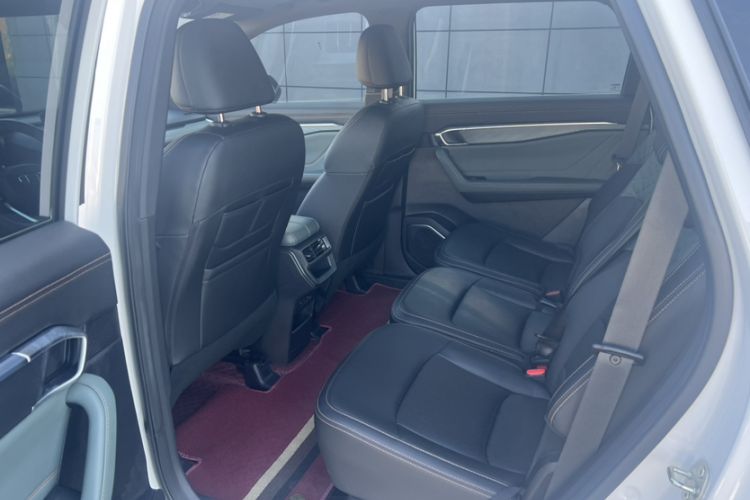 Used Geely Auto Haoyue L 2023 2.0T DCT Prestige Edition
