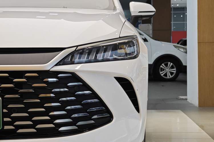 Used BYD Qin PLUS 2025 DM-i Smart Drive 55KM Beyond Model