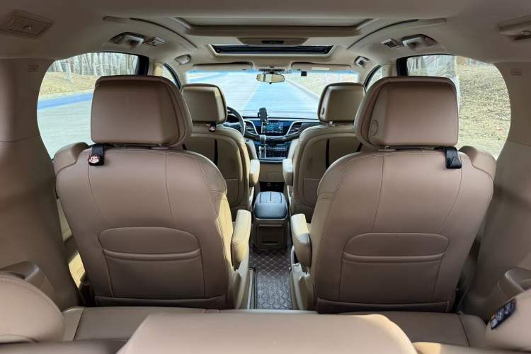 Used Buick GL8 2018 ES 28T Luxury Model China VI Standard