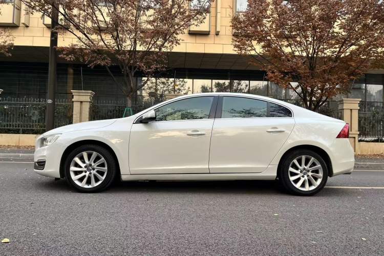 Used Volvo S60 2016 S60L T4 Zhiyuan Edition