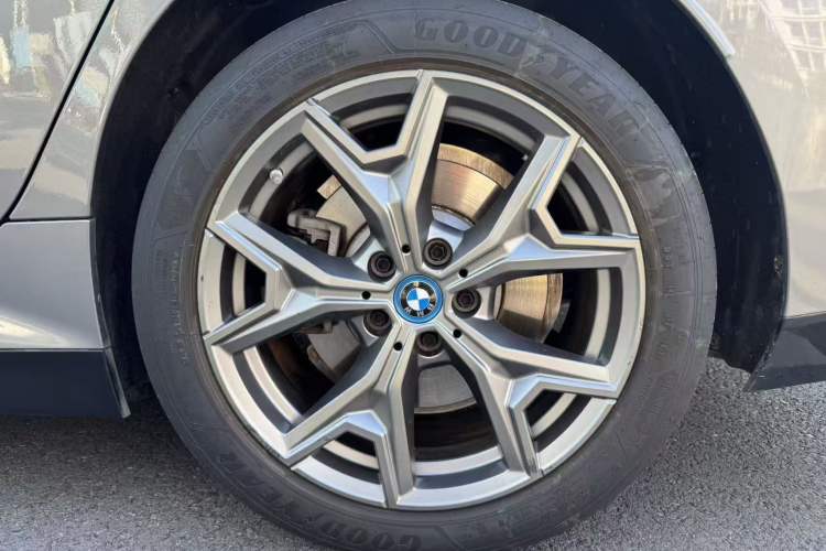 Used BMW i3 2022 eDrive 35 L
