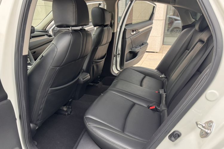 Used Honda Civic 2016 220TURBO CVT Luxury Edition