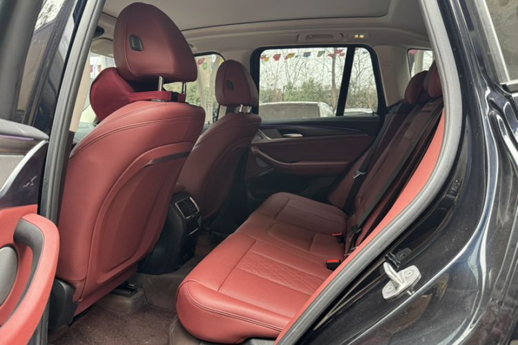 Used BMW X3 2022 Second Facelift xDrive30i Leading Edition M Night Sky Package
