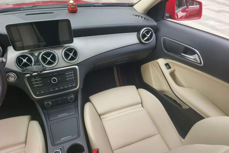 Used Mercedes-Benz GLA 2016 GLA 220 4MATIC Fashion Edition