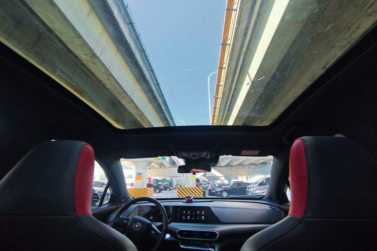 Used Changan UNI-T 2020 1.5T Prestige Version
