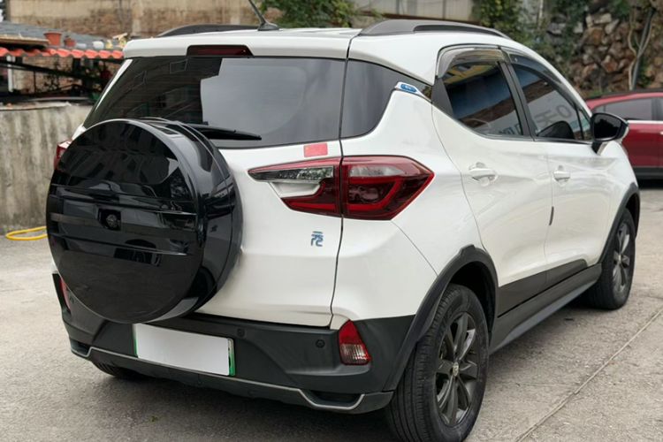 Used BYD Yuan New Energy 2018 EV360 Smart Connect Cool Edition
