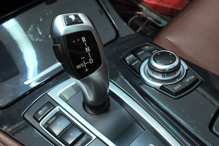 Used BMW 5 Series 2013 520Li Elegant Edition
